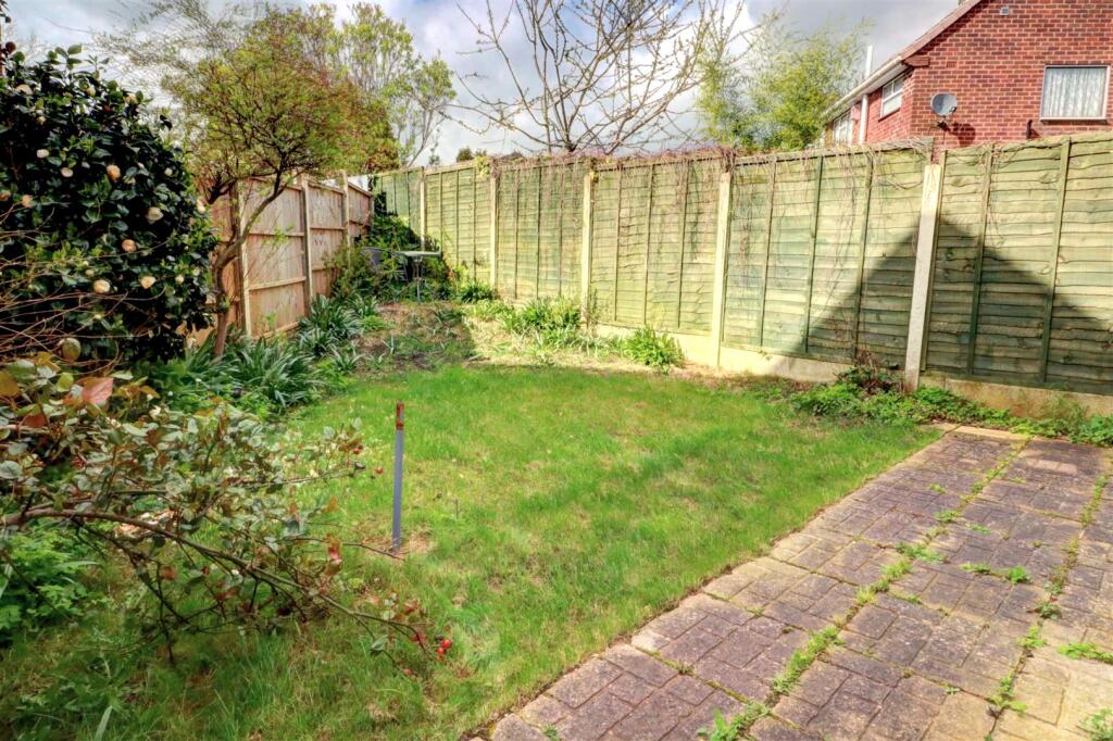 Additional image 27 of Gainsborough Crescent, Great Barr, Birmingham
