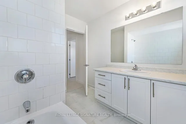 Additional image 18 of 20 Anna Capri Dr Unit 15