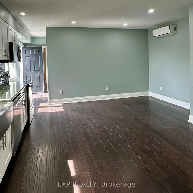Additional image 6 of 6 Lapp St