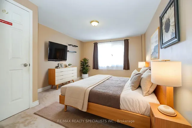 Additional image 28 of 50 Lilly Cres