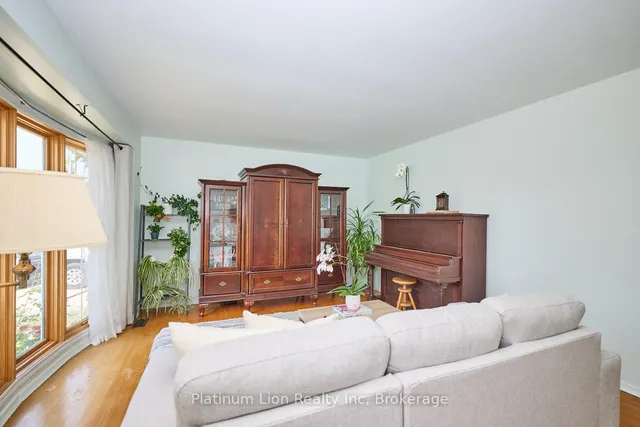 Additional image 11 of 19 Secord Dr