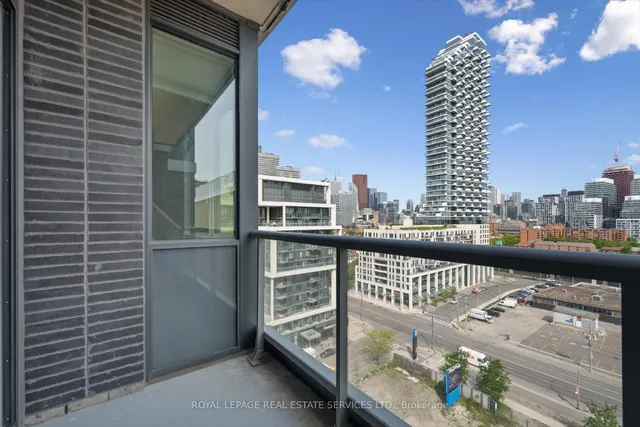 Additional image 22 of 1 Edgewater Dr Unit GPH27