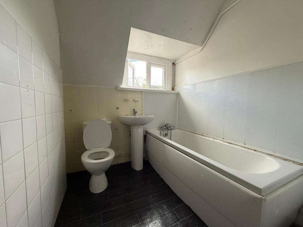 Additional image 5 of Wake Green Road, Moseley