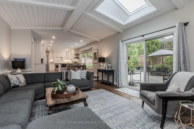 Additional image 21 of 6 Carl Cres