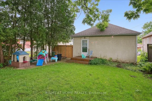 Additional image 9 of 223 BROADWAY Ave