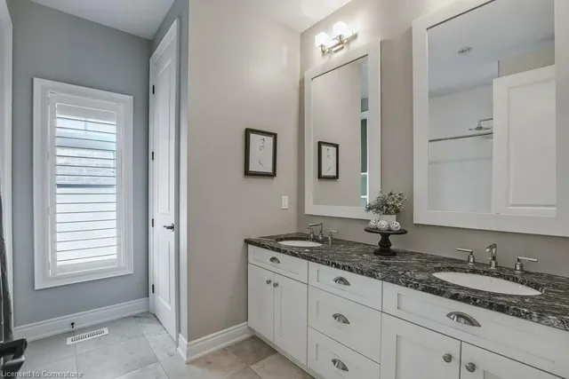 Additional image 25 of 12-258 Edgewater Cres