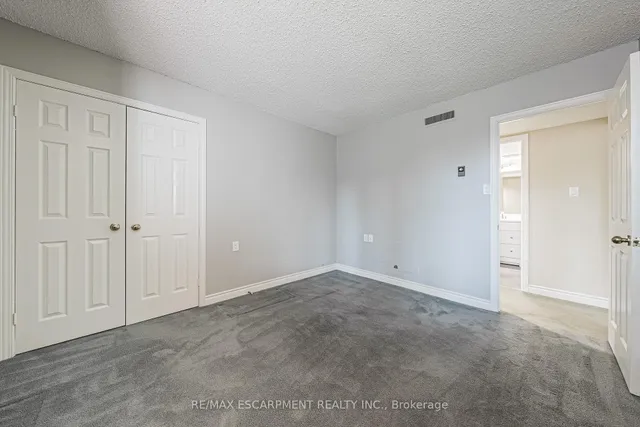 Additional image 29 of 150 WILSON St Unit 215