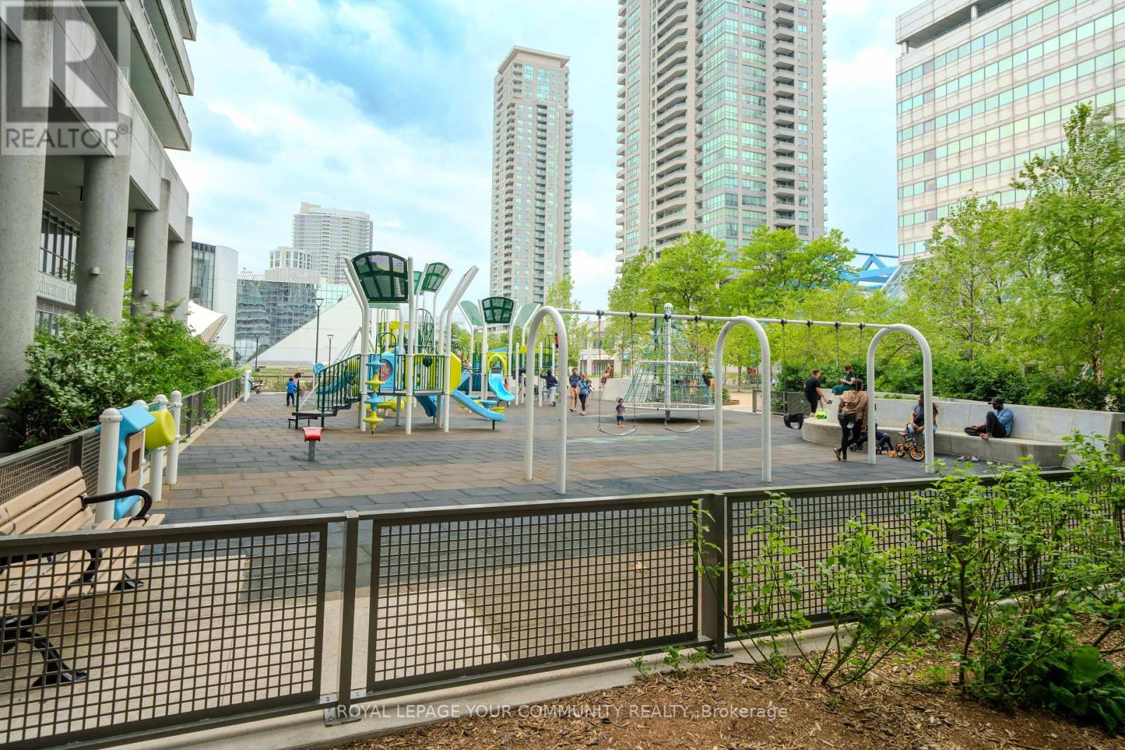 705 - 70 TOWN CENTRE COURT|Toronto (Bendale), Ontario M1P4Y7