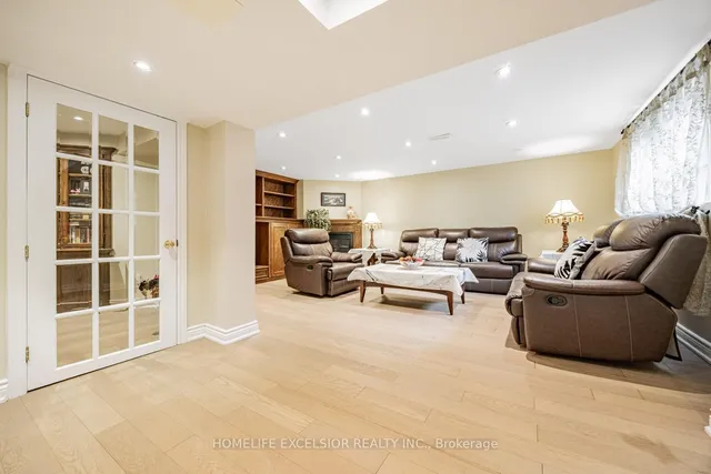 Additional image 29 of 32 Mossgrove Tr