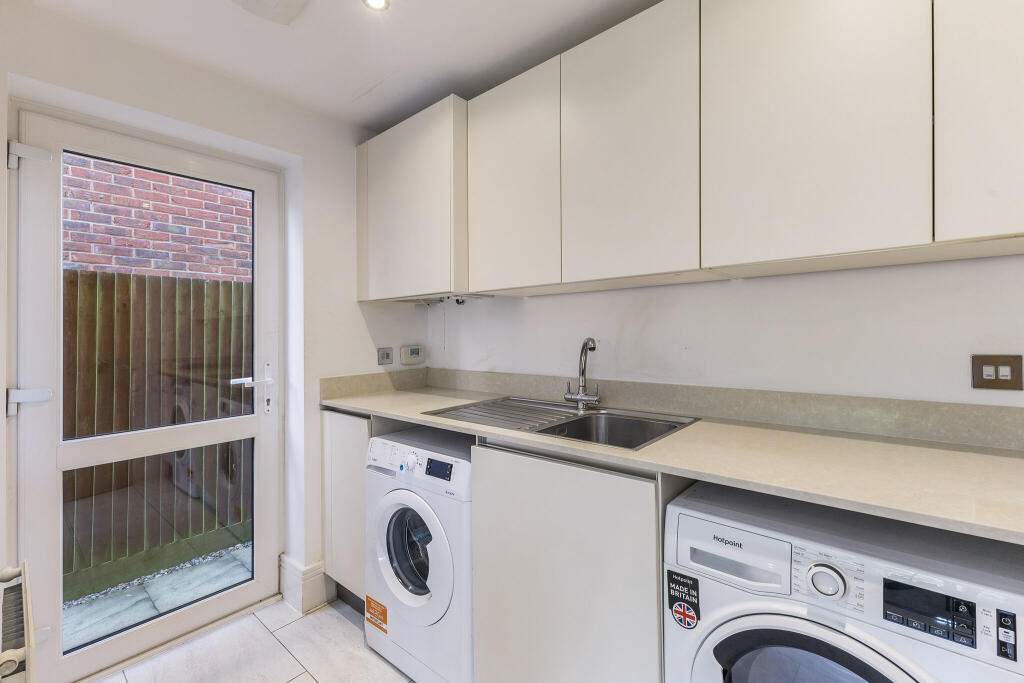 Additional image 12 of Miley Close, Harpenden, AL5