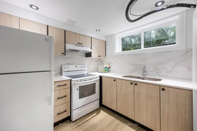 Additional image 30 of 16 Florida Cres