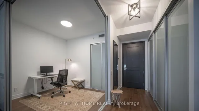 Additional image 12 of 88 Park Lawn Rd Unit 1010