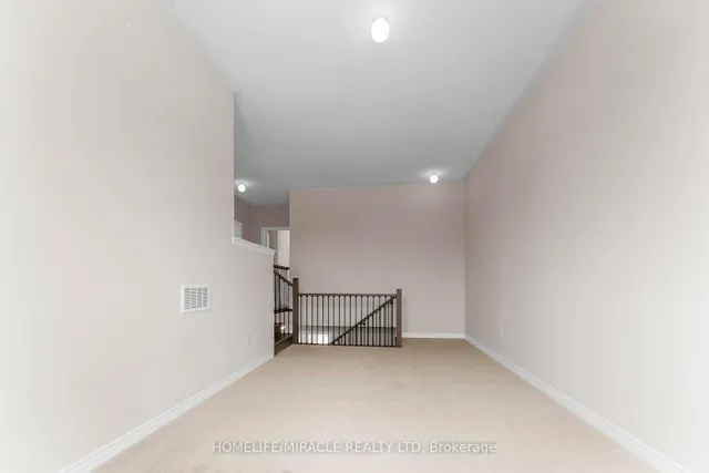 房产图片 25 - 873 Logan Dr