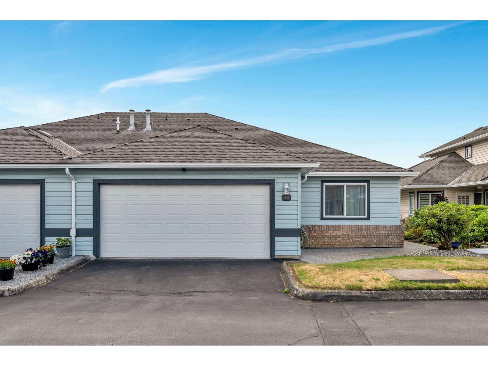 98 5550 LANGLEY BYPASS|Langley, British Columbia V3A7Z3