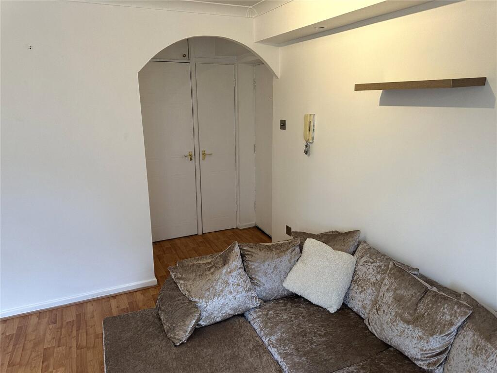 Additional image 4 of Birchtrees Drive, Birmingham, West Midlands, B33