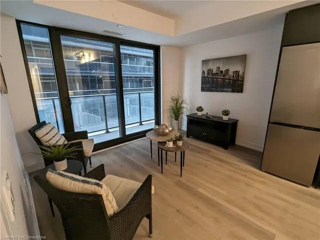 Additional image 3 of 1 Jarvis St Unit 518