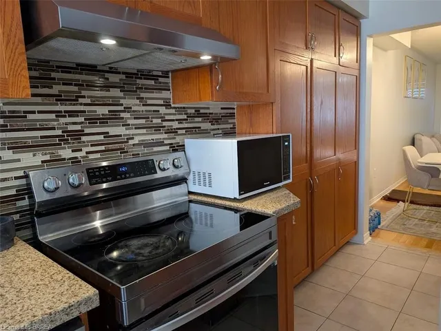 Additional image 33 of 10 Polar Bear Pl