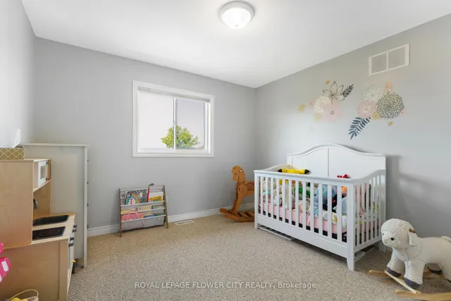 Additional image 17 of 1297 Barton St