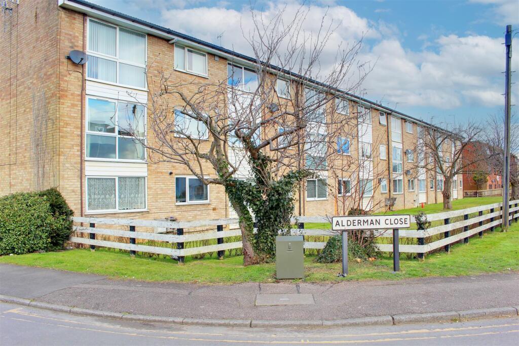 Additional image 10 of Alderman Close, Welham Green