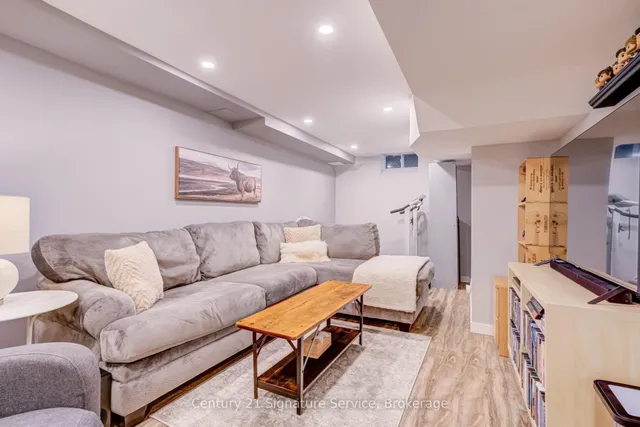 Additional image 30 of 2230 Walkers Line Unit 11