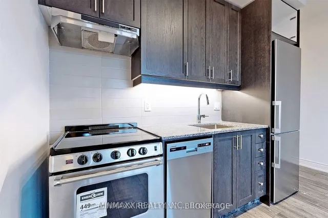 房产图片 28 - 1050 Main St 单元222