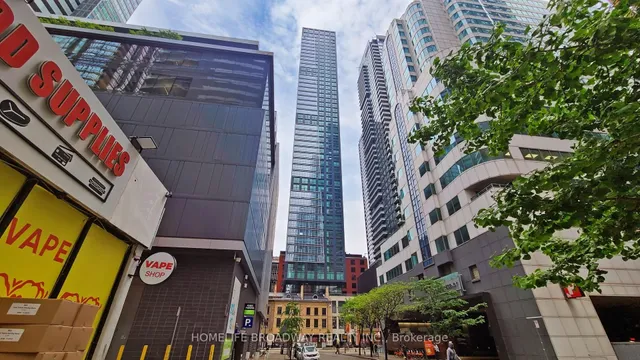 Additional image 3 of 327 King St Unit 1005