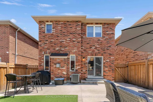 Additional image 45 of 44 Dockside Cres