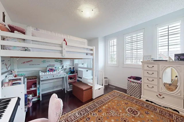 Additional image 24 of 861 Whaley Way