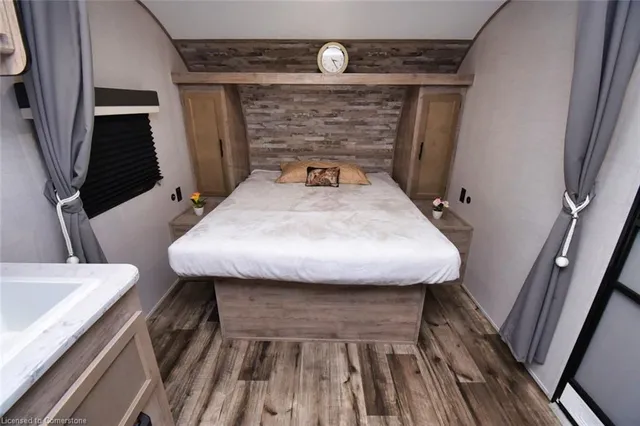 Additional image 6 of 85 Eddie Lane