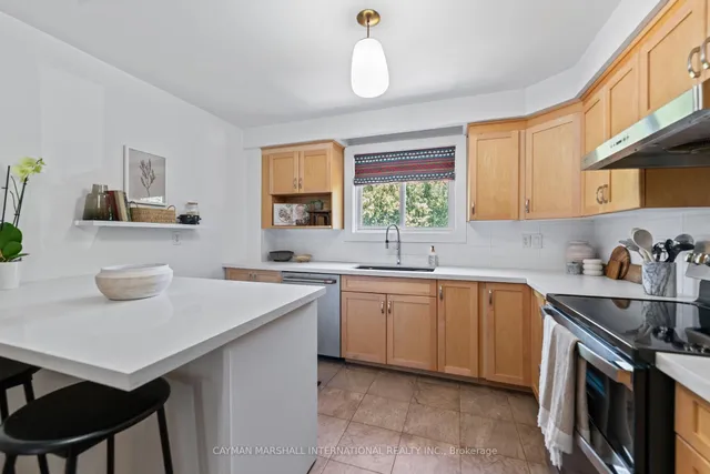 Additional image 3 of 467 Rhodes Ave