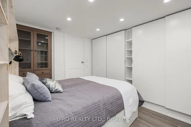 Additional image 32 of 107 Otter Cres