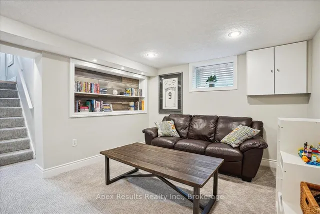 Additional image 18 of 246 East 43rd St