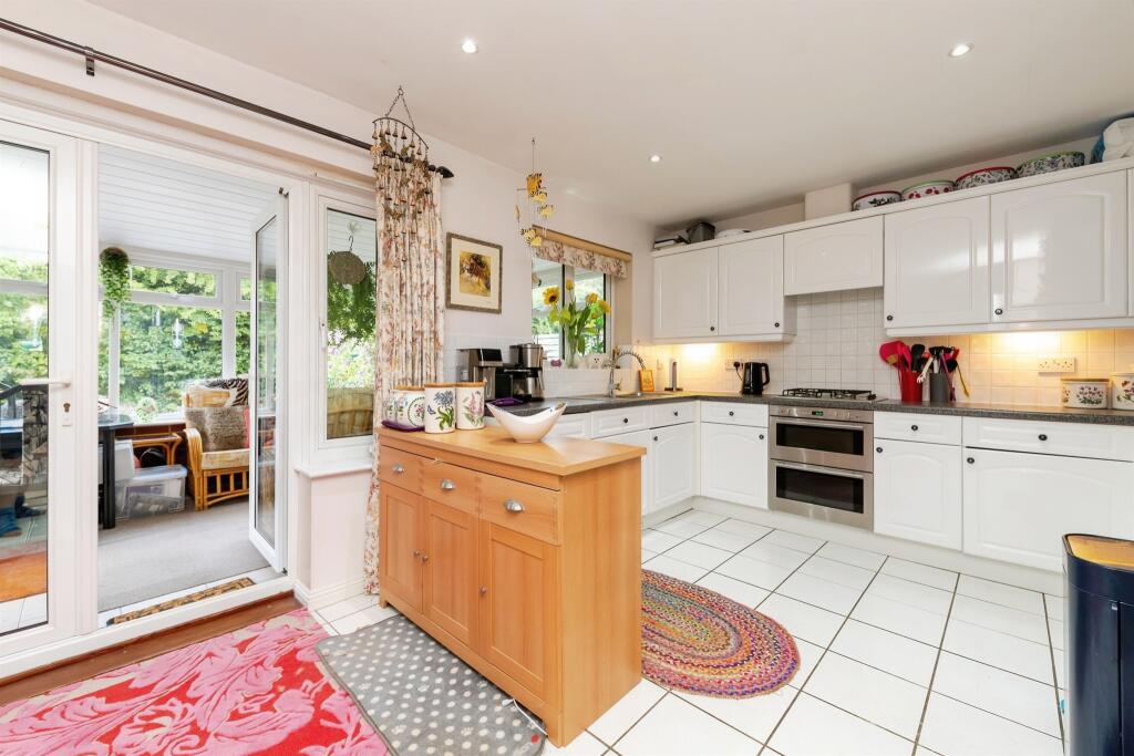 Additional image 5 of Bluebell Way, Hatfield