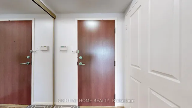 Additional image 31 of 1121 Steeles Ave Unit PH202