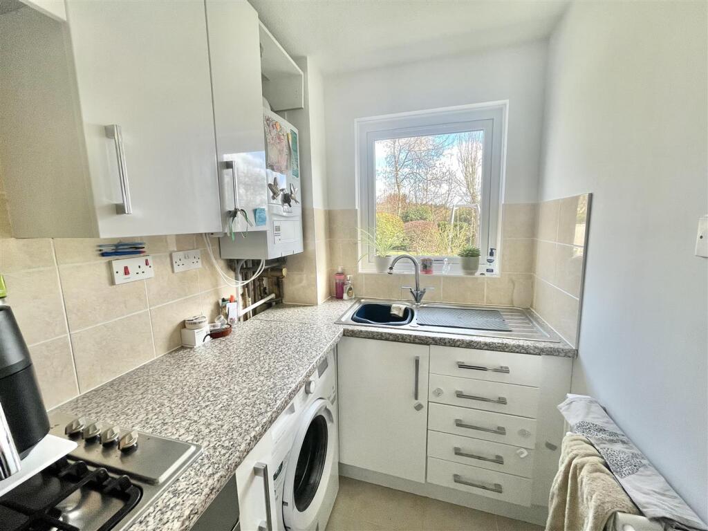 Additional image 6 of Nash Close, Welham Green