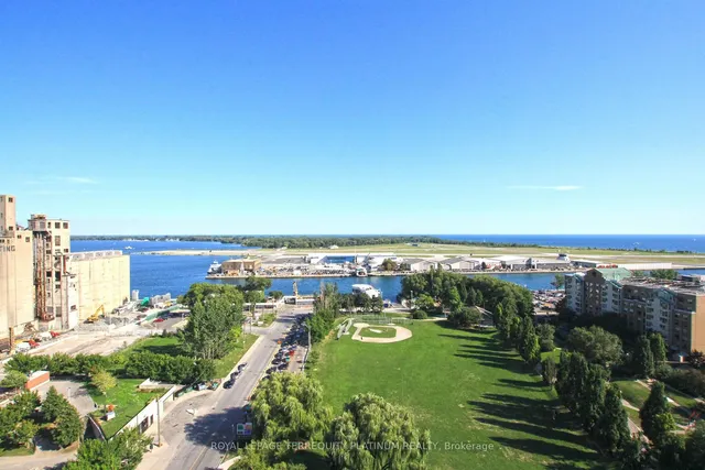 Additional image 19 of 650 Queens Quay Unit 1206