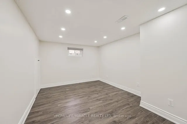 Additional image 31 of 159 Taysham Cres