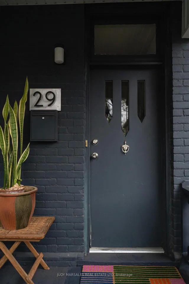 Additional image 2 of 29 Case St