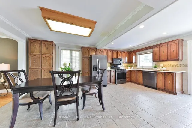 Additional image 5 of 111 Elgin Dr