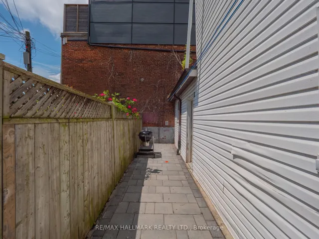 Additional image 43 of 1A Middleton St