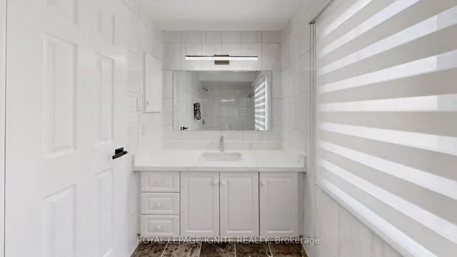 Additional image 24 of 18 Littleborough Crt