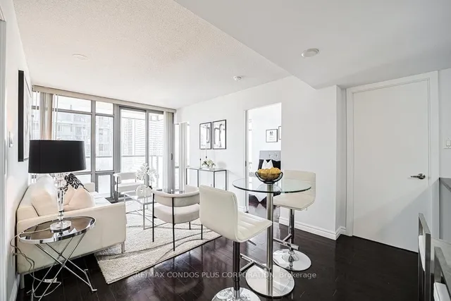 Additional image 7 of 38 Grenville St Unit 1909