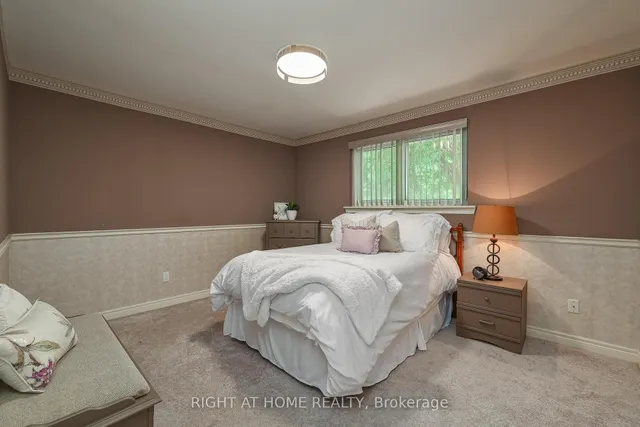 Additional image 25 of 25 Devonshire Dr