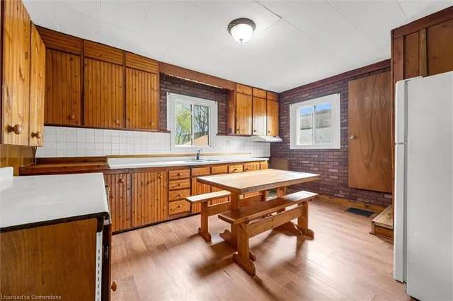 Additional image 8 of 382 Beach Blvd