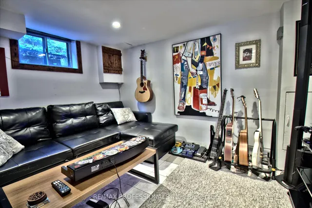 Additional image 25 of 26 Norval St