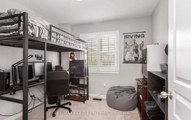 Additional image 38 of 43 Waterbridge St