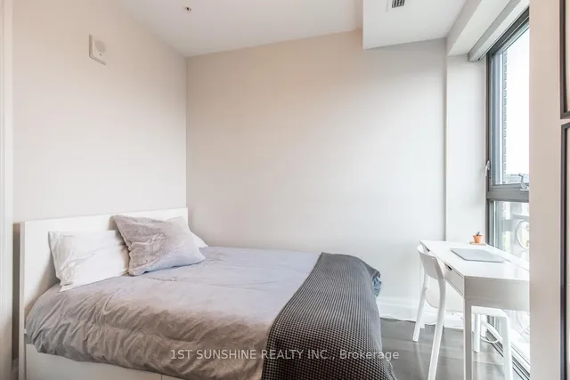 Additional image 5 of 112 King St Unit 505