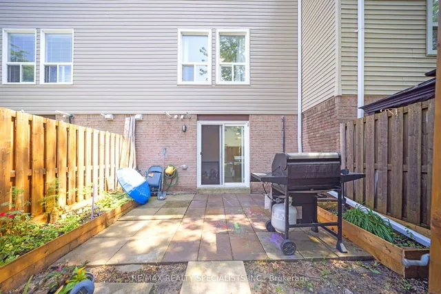 Additional image 33 of 38 Ellis Dr