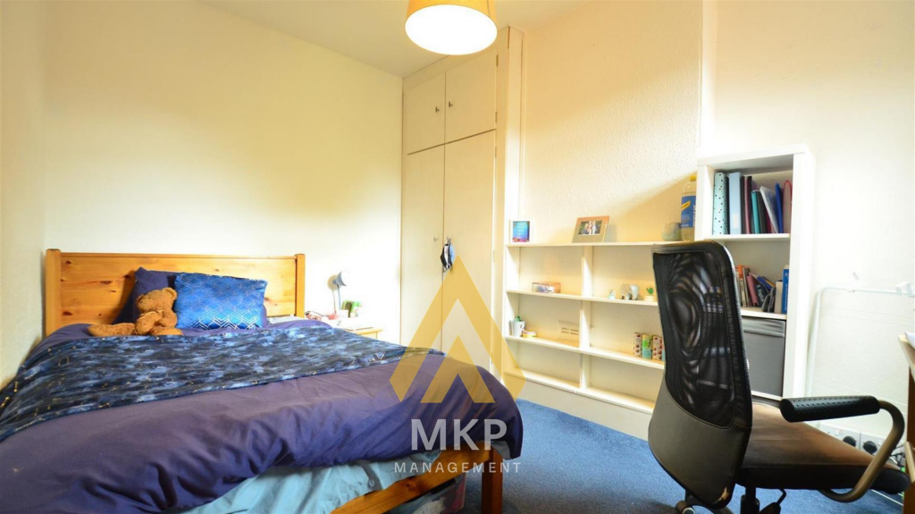 Additional image 10 of Warwards Lane, Selly Oak B29 7QX