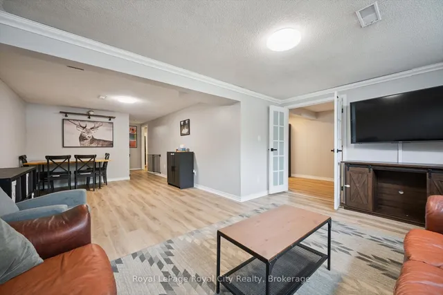 Additional image 25 of 187 The Country Way